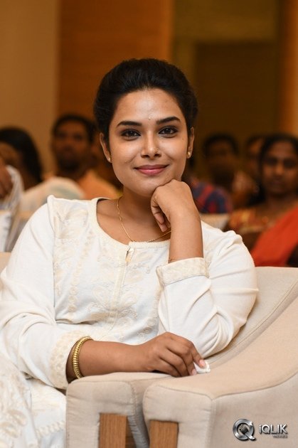 Hari-Teja-at-A-Aa-Movie-Success-Meet